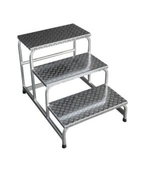 Montagetrap 3 treeds